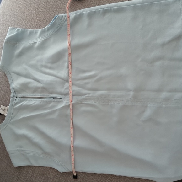 Blue Sleeveless Flowy top - Picture 9 of 11